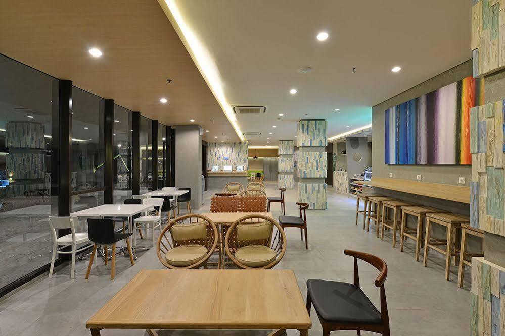 Pop! Hotel Timoho Yogyakarta Exterior photo